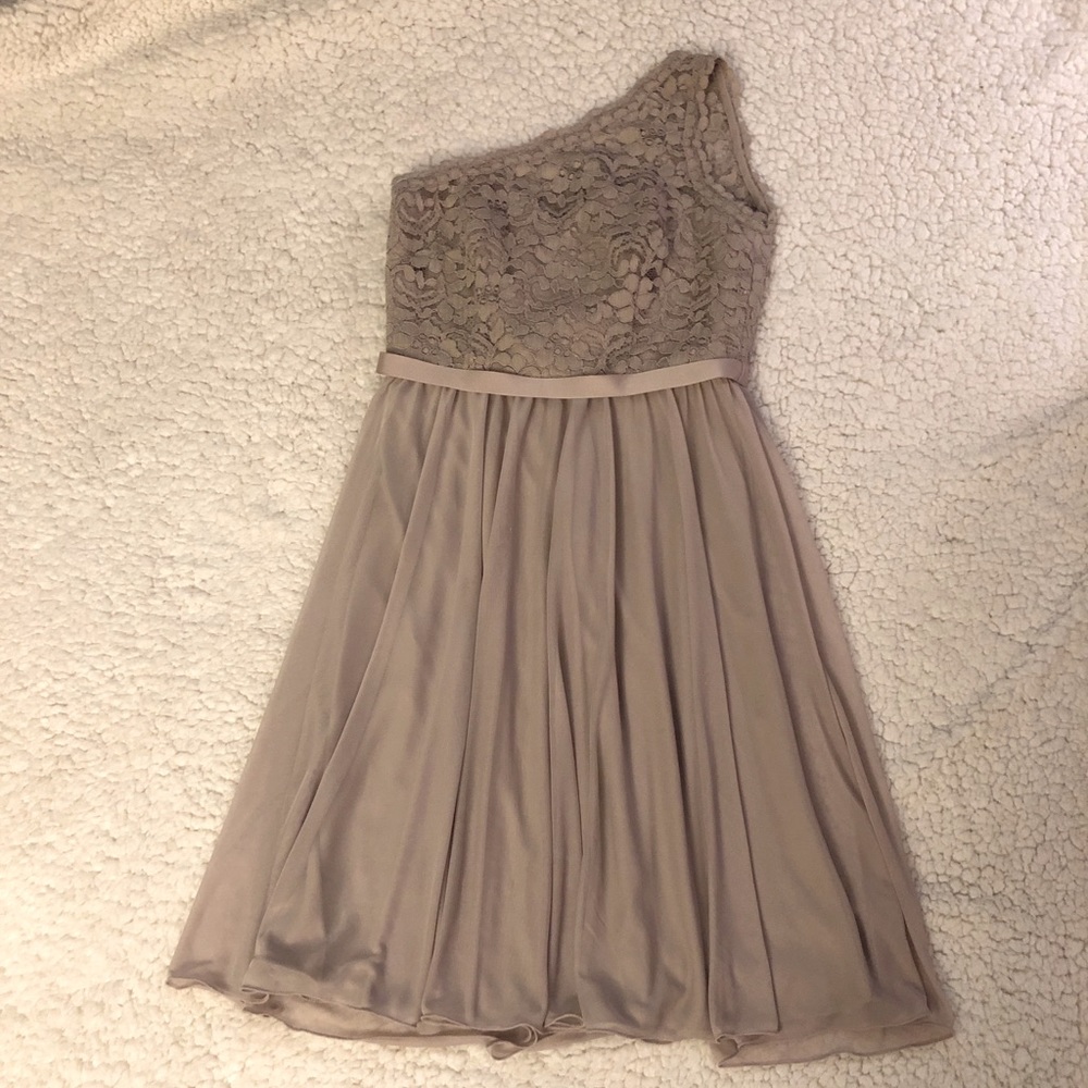 David’s Bridal Formal Knee Length Dress Size 4